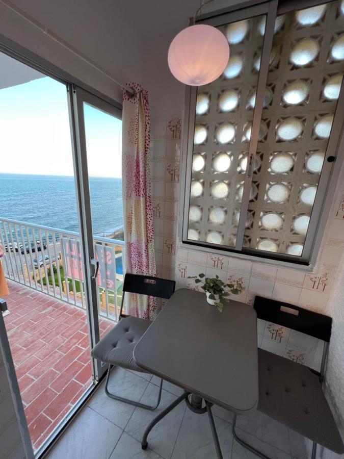 Ribera Playa Alhamar Apartment Sitio de Calahonda Luaran gambar