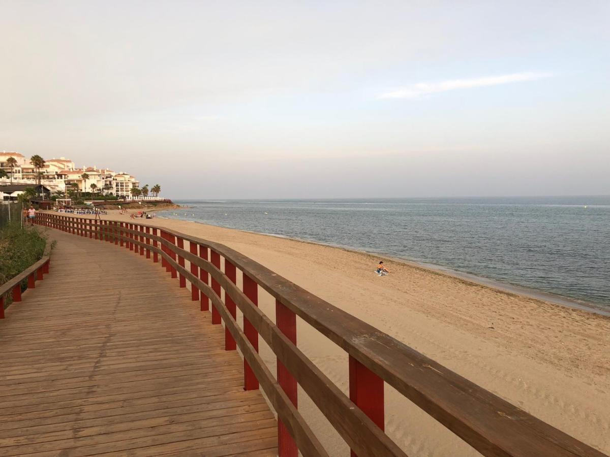 Ribera Playa Alhamar Apartment Sitio de Calahonda Luaran gambar